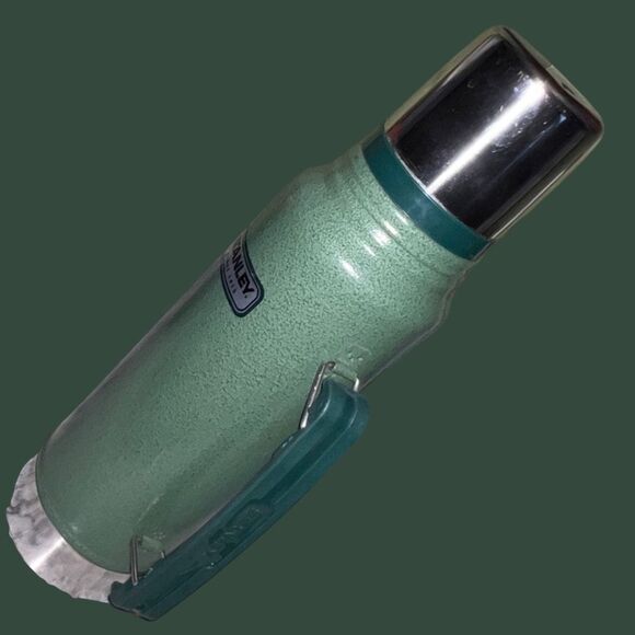 Stanley Classic Vacuum Thermos Bottle Coffee Green Hammertone 1.1 Qt Stainless - Picture 8 of 8